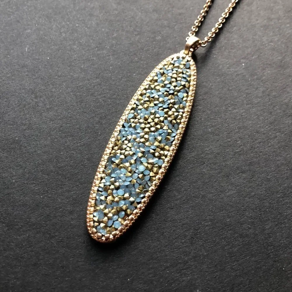 NWT fashion necklace   - Picture 2 of 6
